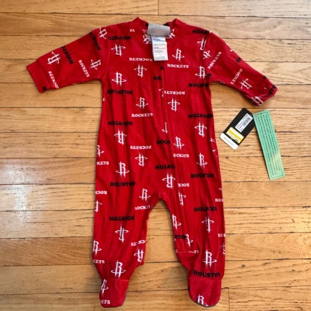 NBA Houston Rockets Infant Footed Sleeper Pajamas Red Fleece‎ 3-6 Months NWT